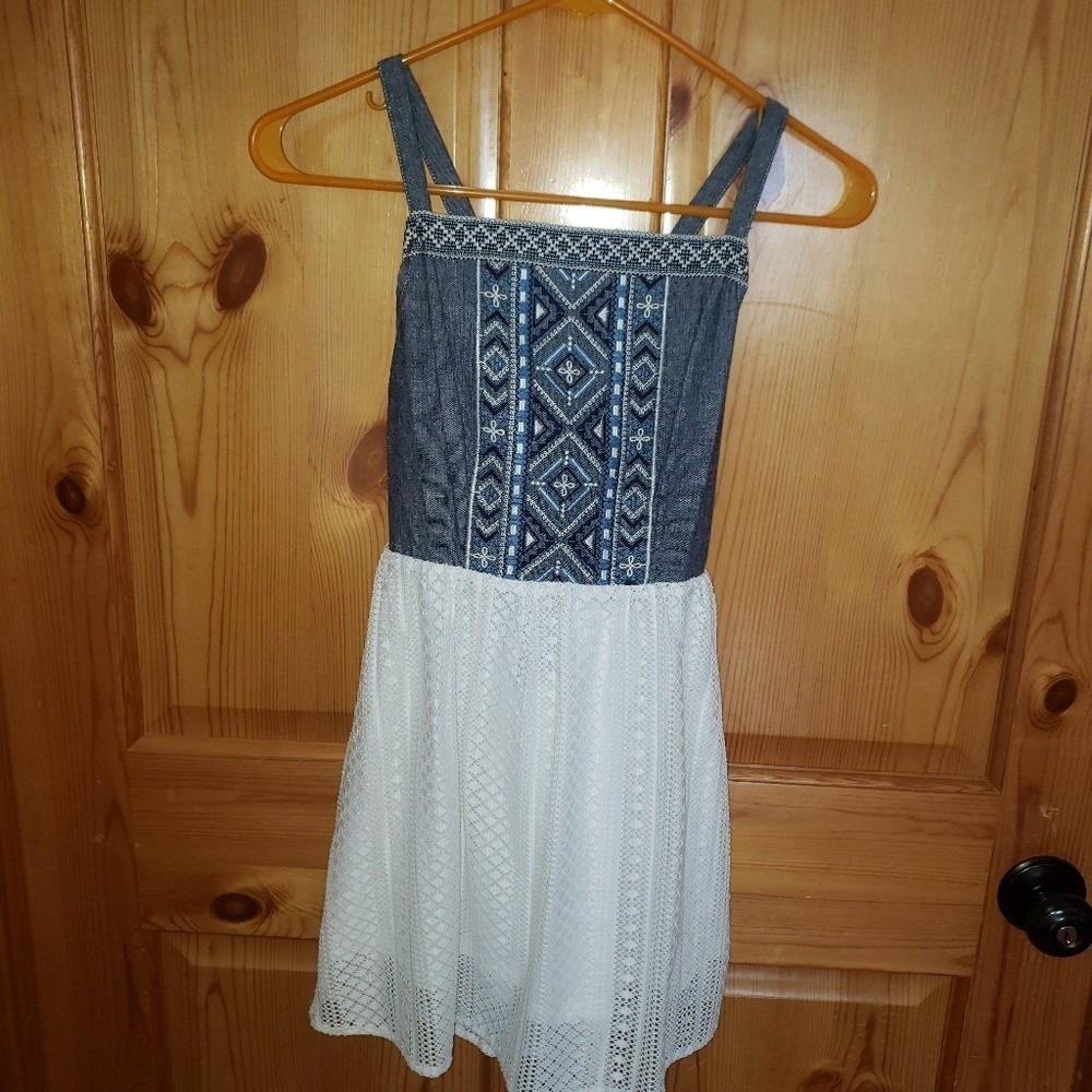 Miss Me Girls Blue Embroidered Denim Eyelet Lace Dress KMDD261T Size L NWT